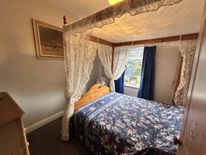 Photo 19- click for photo gallery